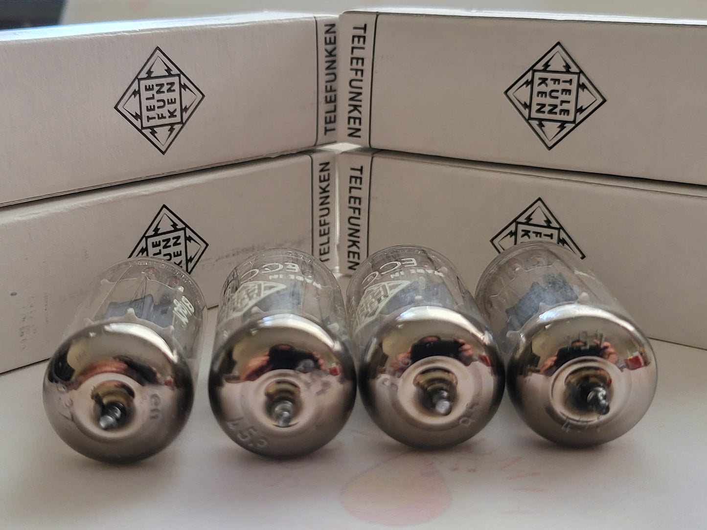 Telefunken ECC83 12AX7 Rippenplatten Matched Quad - Berlin 1957 - gleicher Code - NOS