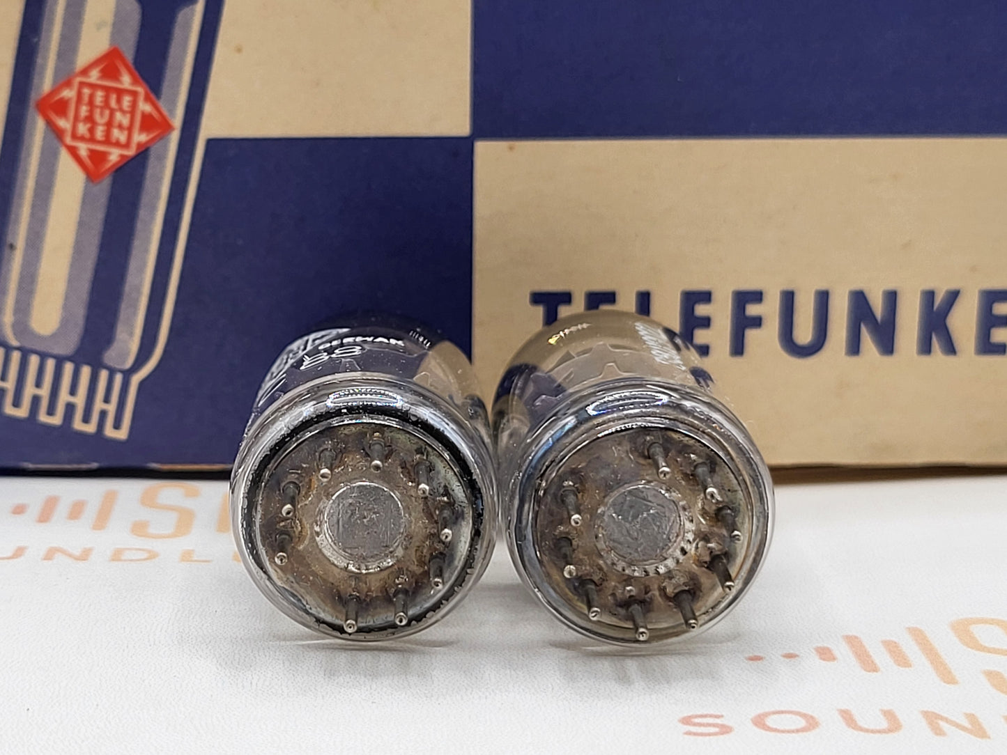 Telefunken PCC88 7DJ8 ◇ Bottom