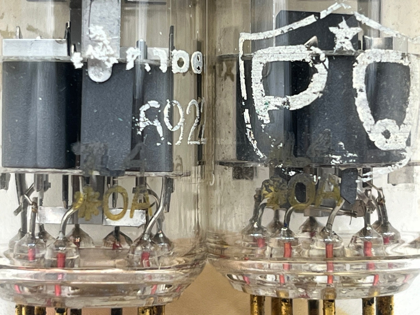 Amperex 6922 E88CC D-getter - USA