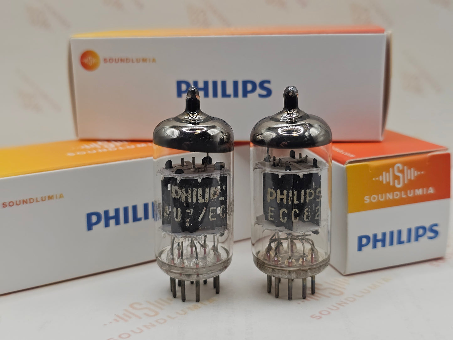 Philips ECC82 12AU7 vintage vacuum tubes short plates dimple disc getter matched pair Heerlen factory NOS