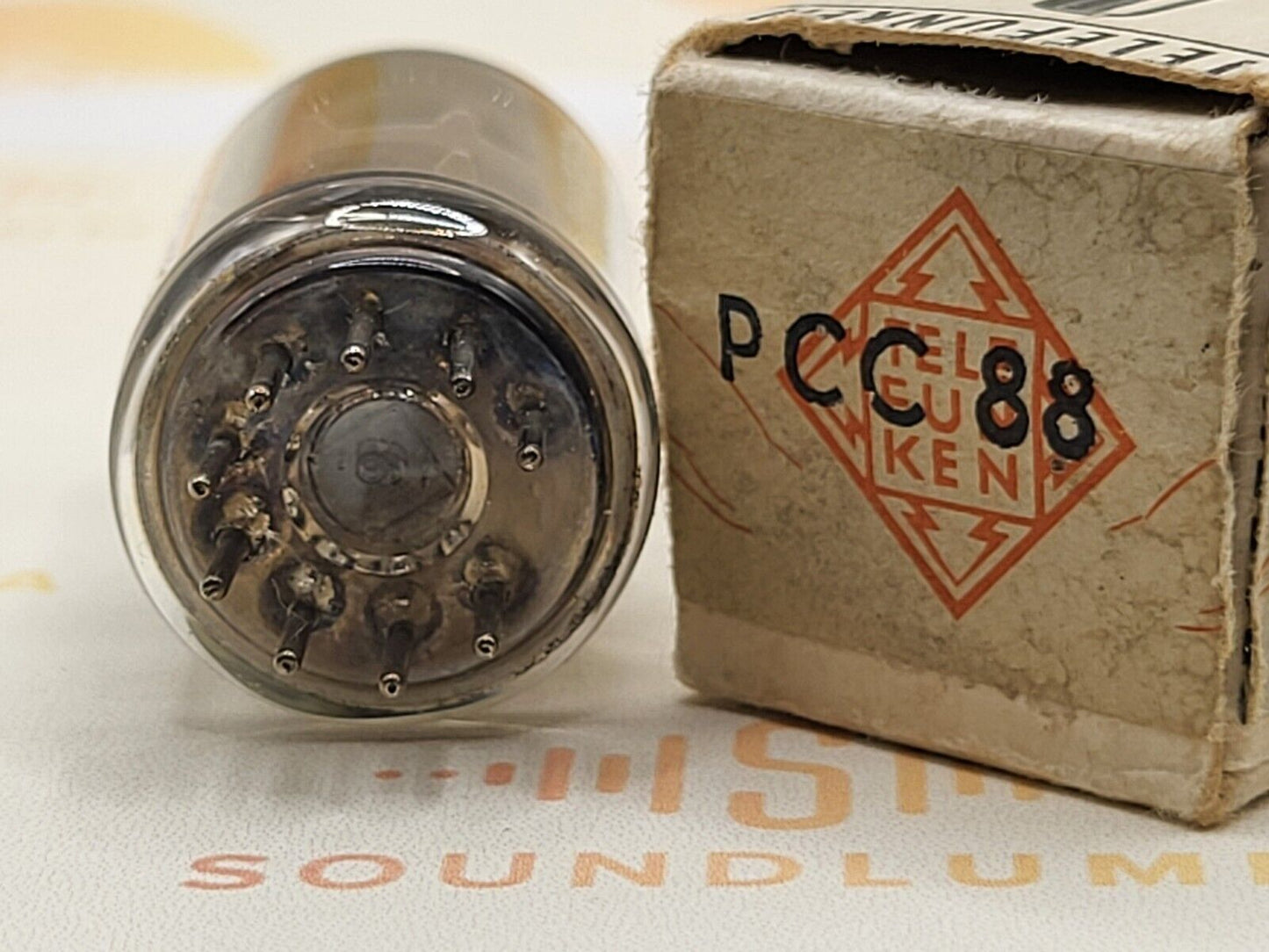 Telefunken PCC88 7DJ8 ◇ Bottom