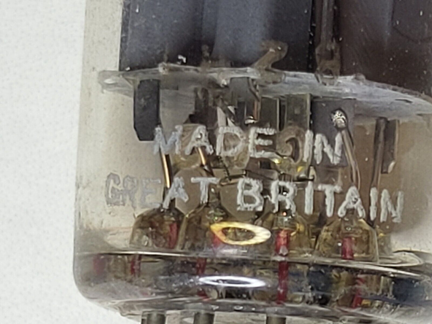 1x Mullard ECC88 6DJ8 - BVA - British Made - Blackburn 1962 GA2 - Near NOS