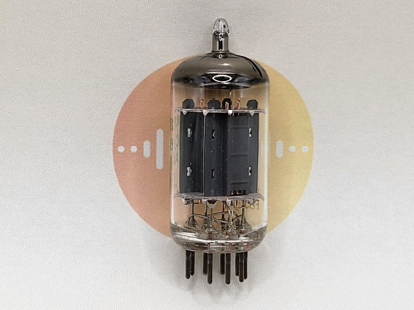 1x La Radiotechnique Philips France ECC83 mC2 - Suresnes, FR - '58