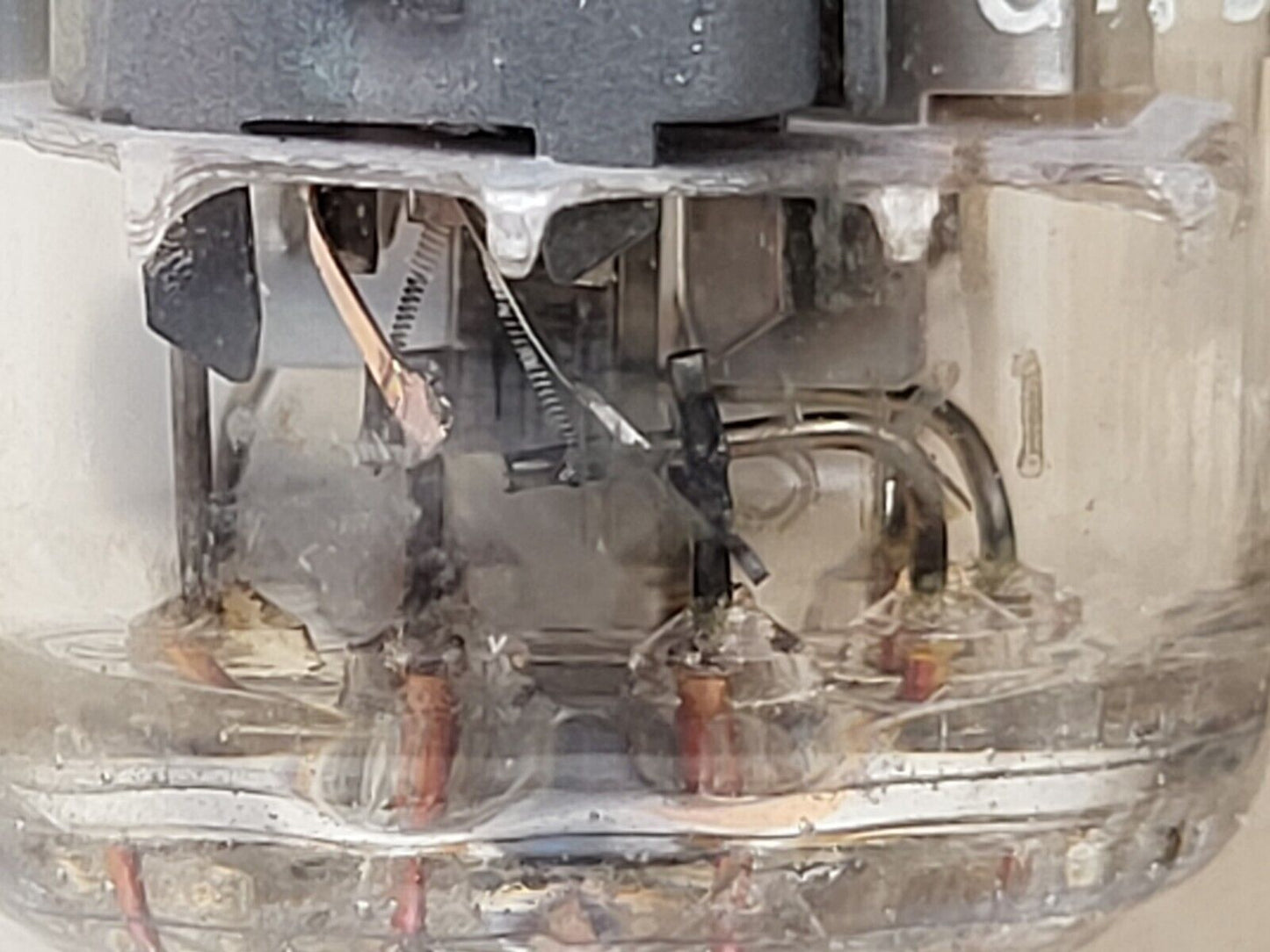 Mullard E88CC/01 = CV2493 (Mil. Spec E88CC) Matched Pair - Mitcham '71/'73 7L1