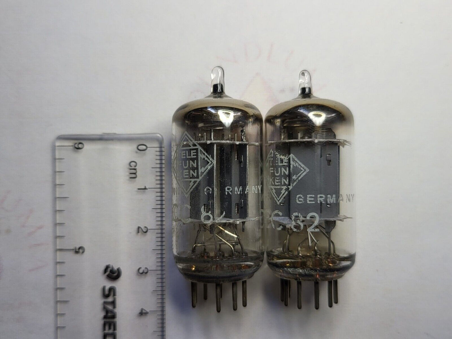 Telefunken ECC82 Matched Pair 17mm Smooth Plates ◇ Bottom - Berlin 1965/66 - NOS