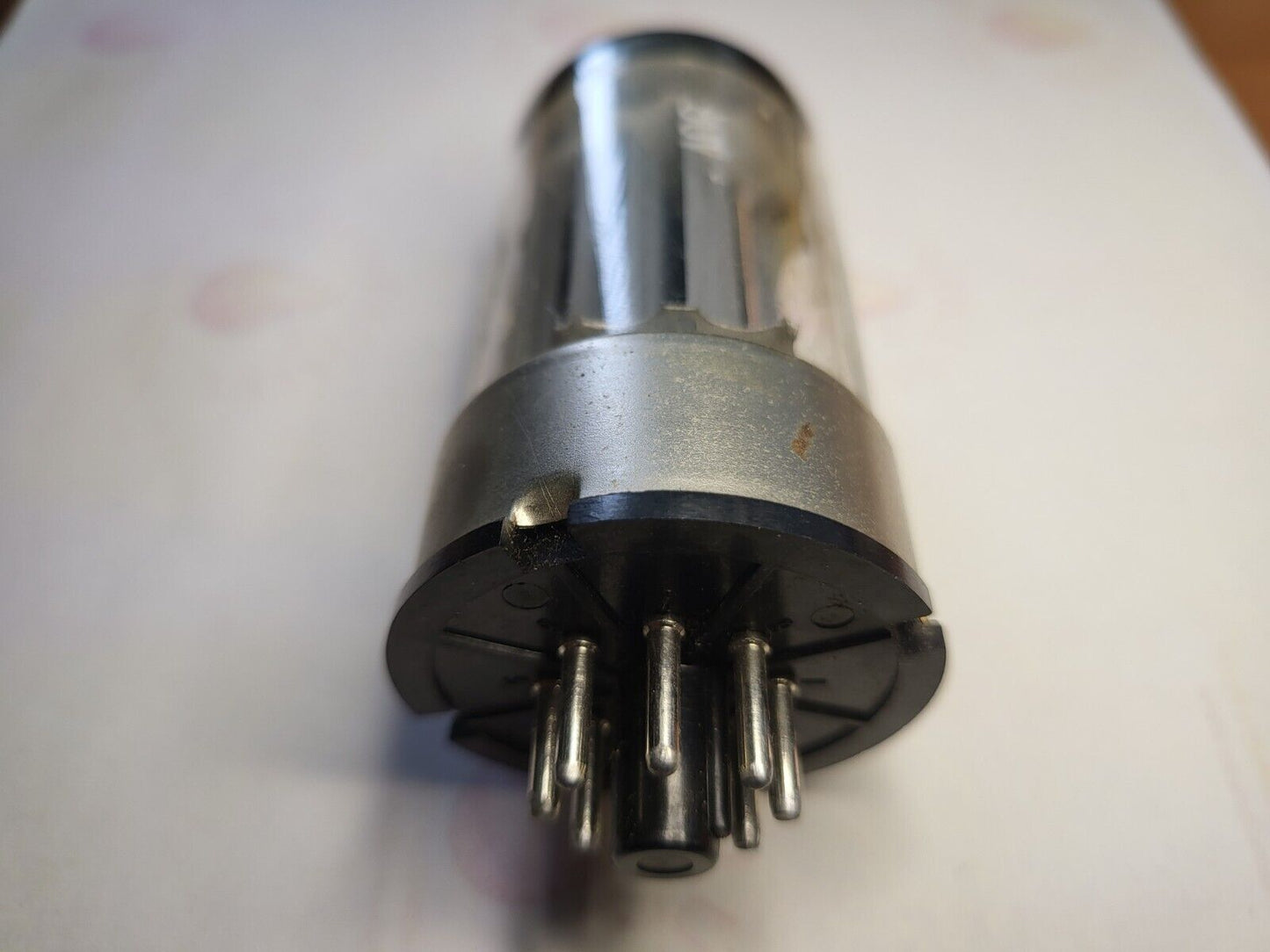 1x Telefunken 6080 Triple-Mica OO Getter Metal Base - Ulm U7201100 - NOS