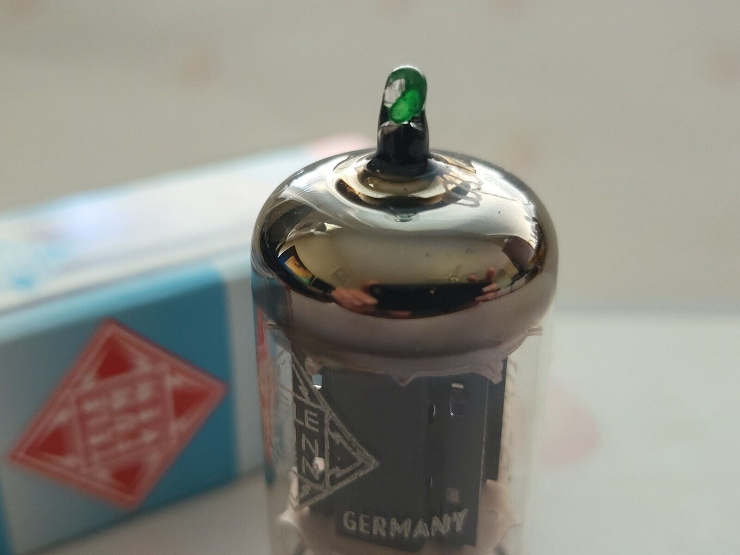 1x Telefunken ECC82 Green Tip - 17mm glatte Platten ◇ unten - Berlin 1961
