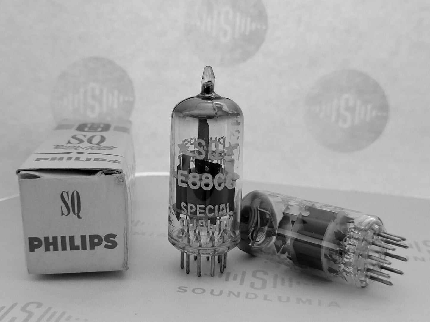 2x Philips Miniwatt SQ E88CC = 6922 D-getter - Heerlen, NL 1958/59 7L4 - NOS