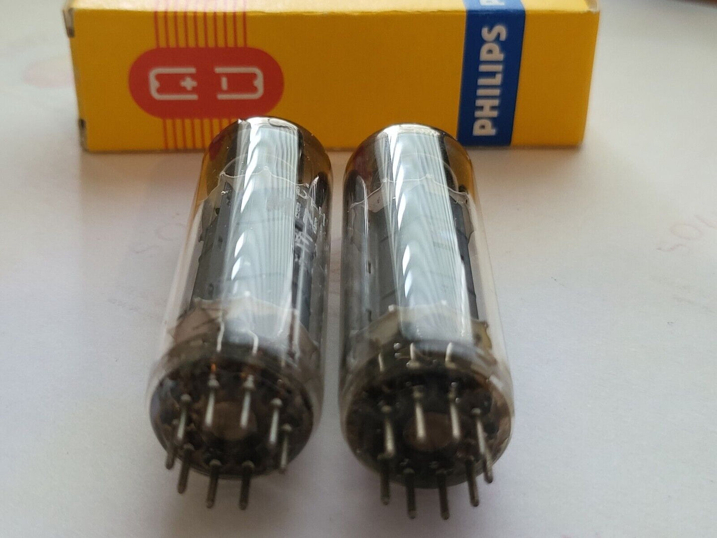 Philips Miniwatt EL84 6BQ5 passendes Paar - Holland 1964 - NOS