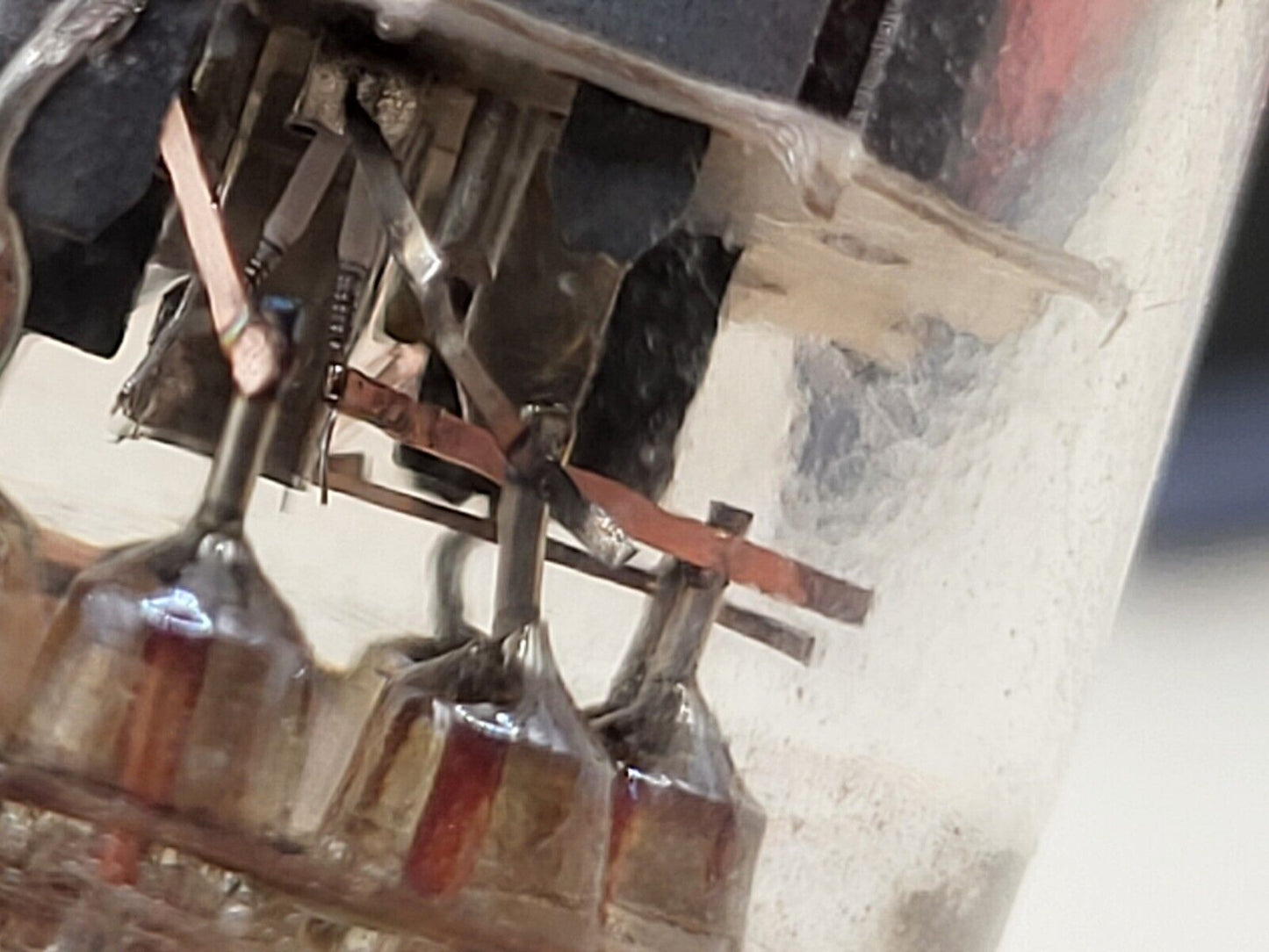 1x Mullard E88CC/01 (Mil. Spec E88CC) GEC-Etikett aus zerknittertem Glas – Mitcham '61