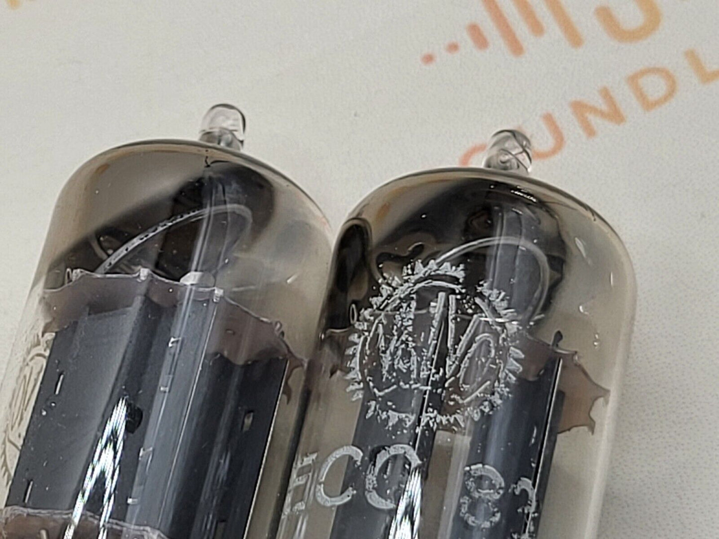 Valvo ECC83 12AX7 Matched Pair 45° Angled Getter - Hamburg 1957 mC1 - Gleicher Code