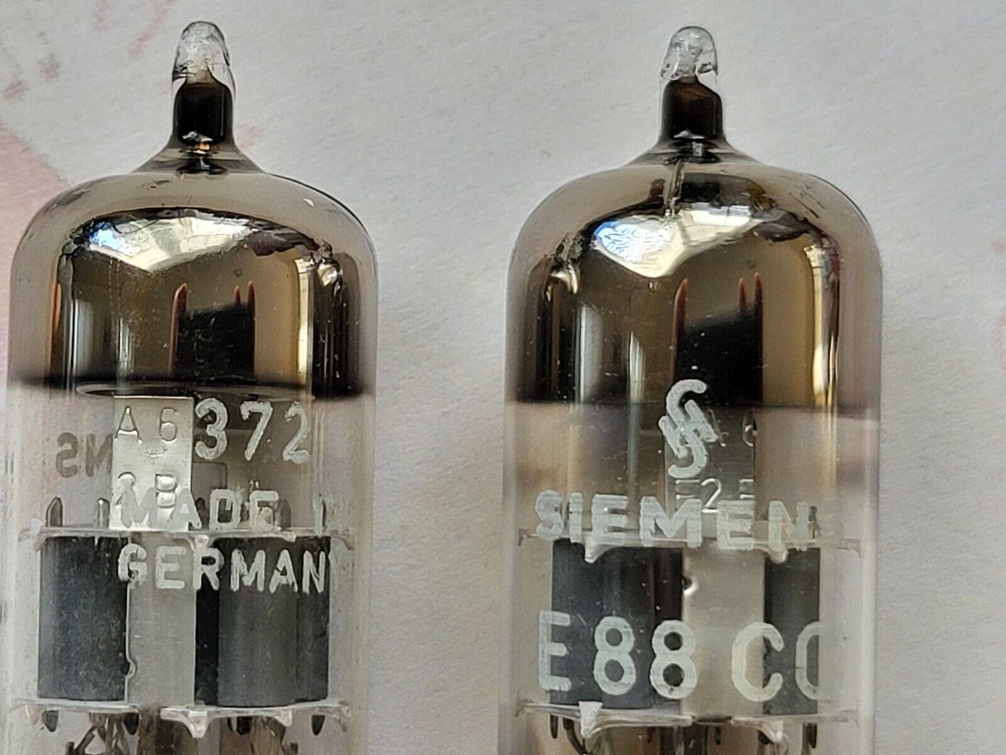 Siemens E88CC = 6922 A-Frame Silver Shields Matched Pair - Munich A6 2B/2E - NOS