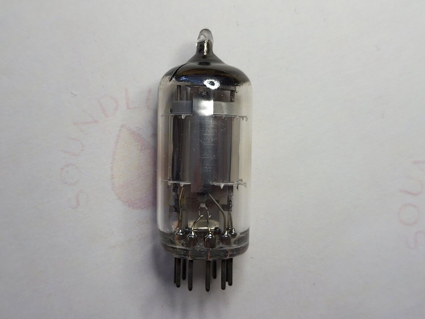 1x Mullard EF86 6267 - Dario Miniwatt Yellow Label - Blackburn 1964 - NOS