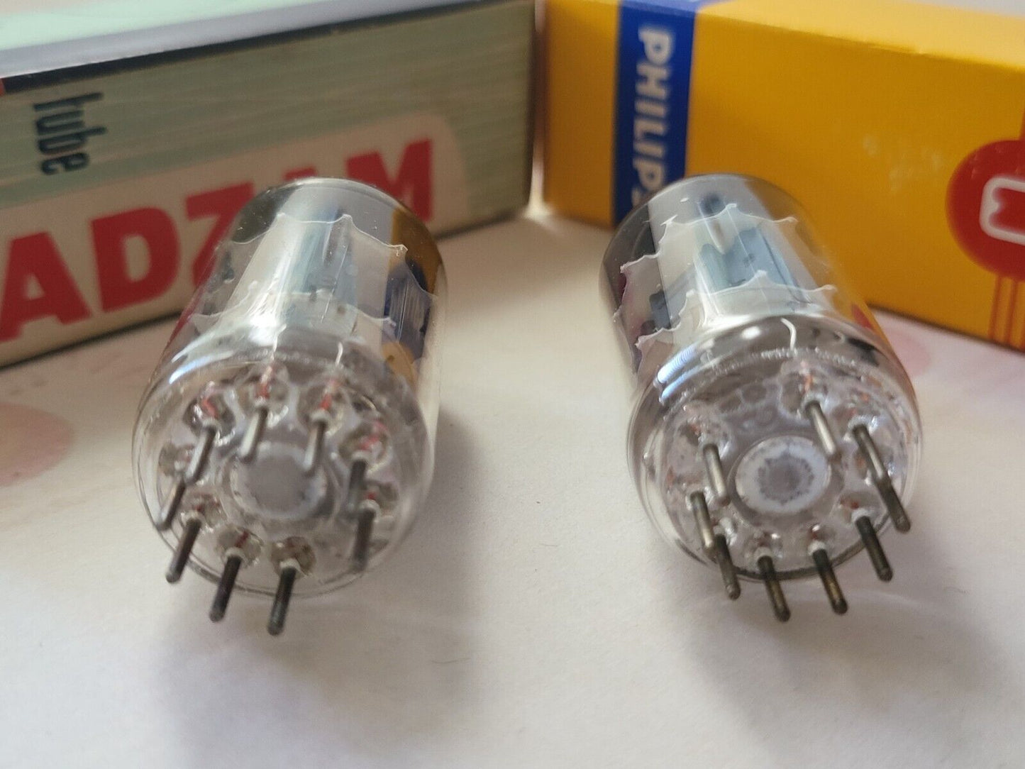 Philips ECC82 12AU7 Matched Pair - Dimple Disc Getter - Holland 1970/71 - NOS