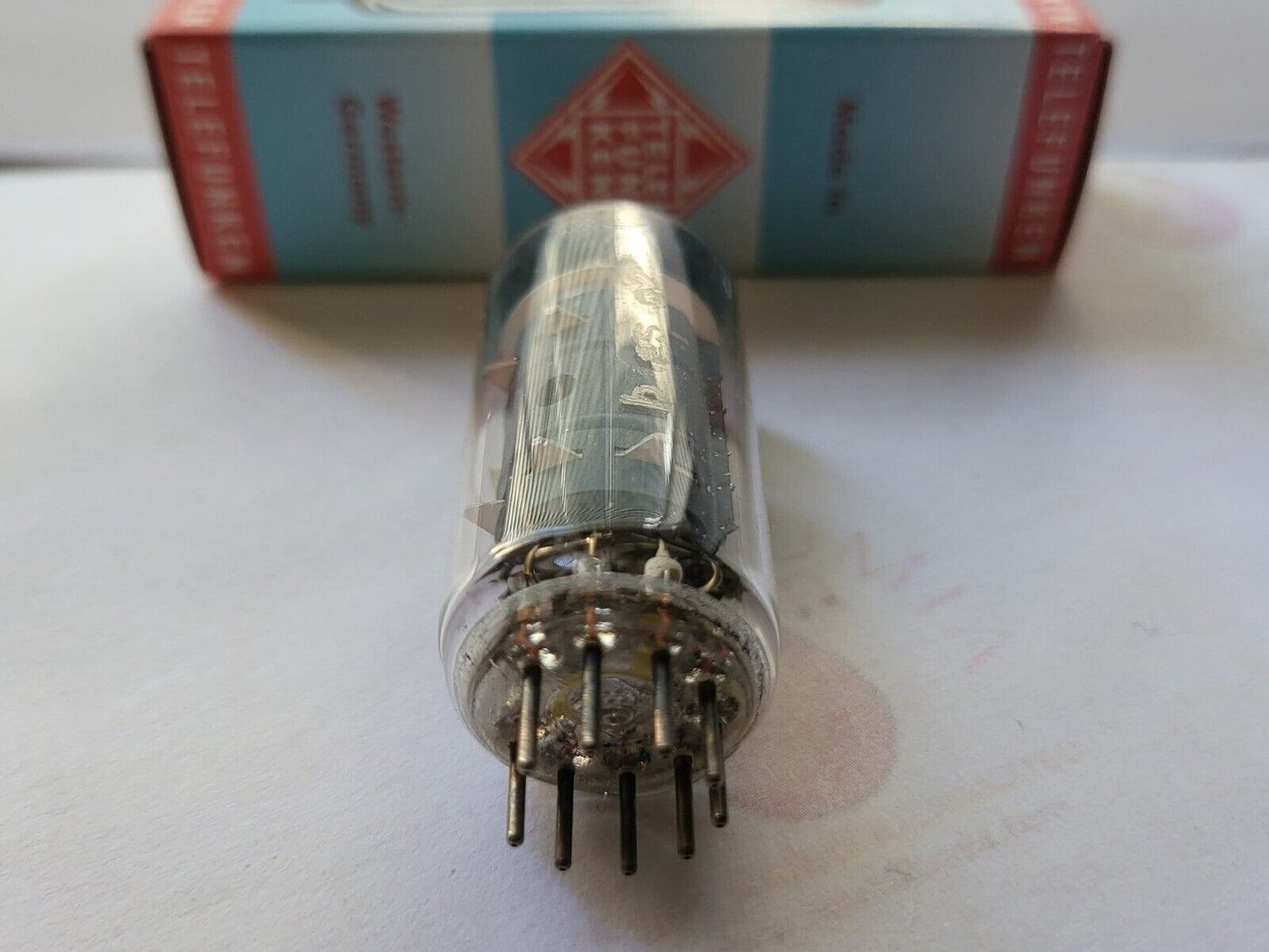1x Telefunken EF804s ◇ unten - Berlin 1955 - NOS
