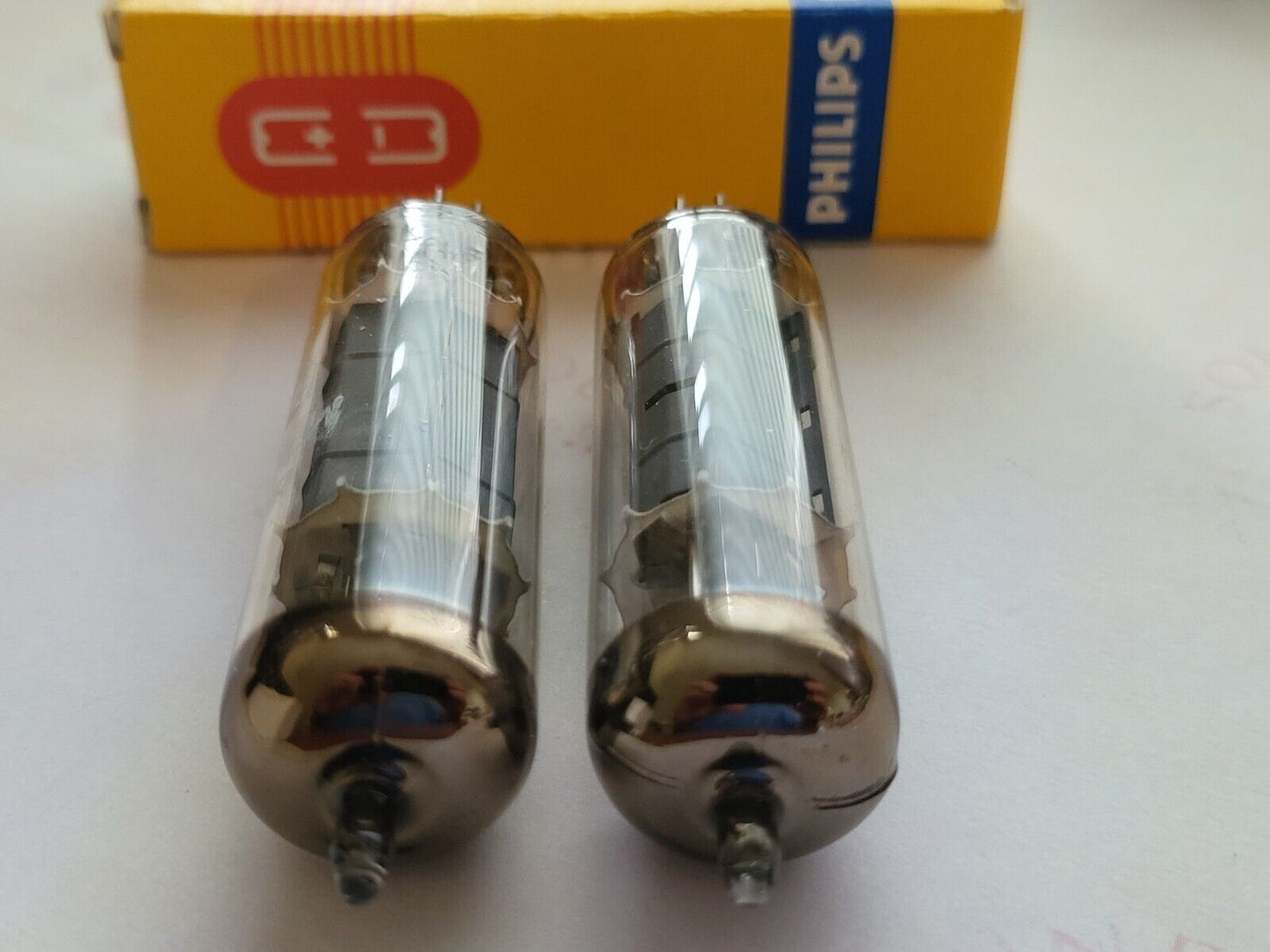 Philips Miniwatt EL84 6BQ5 passendes Paar - Holland 1964 - NOS