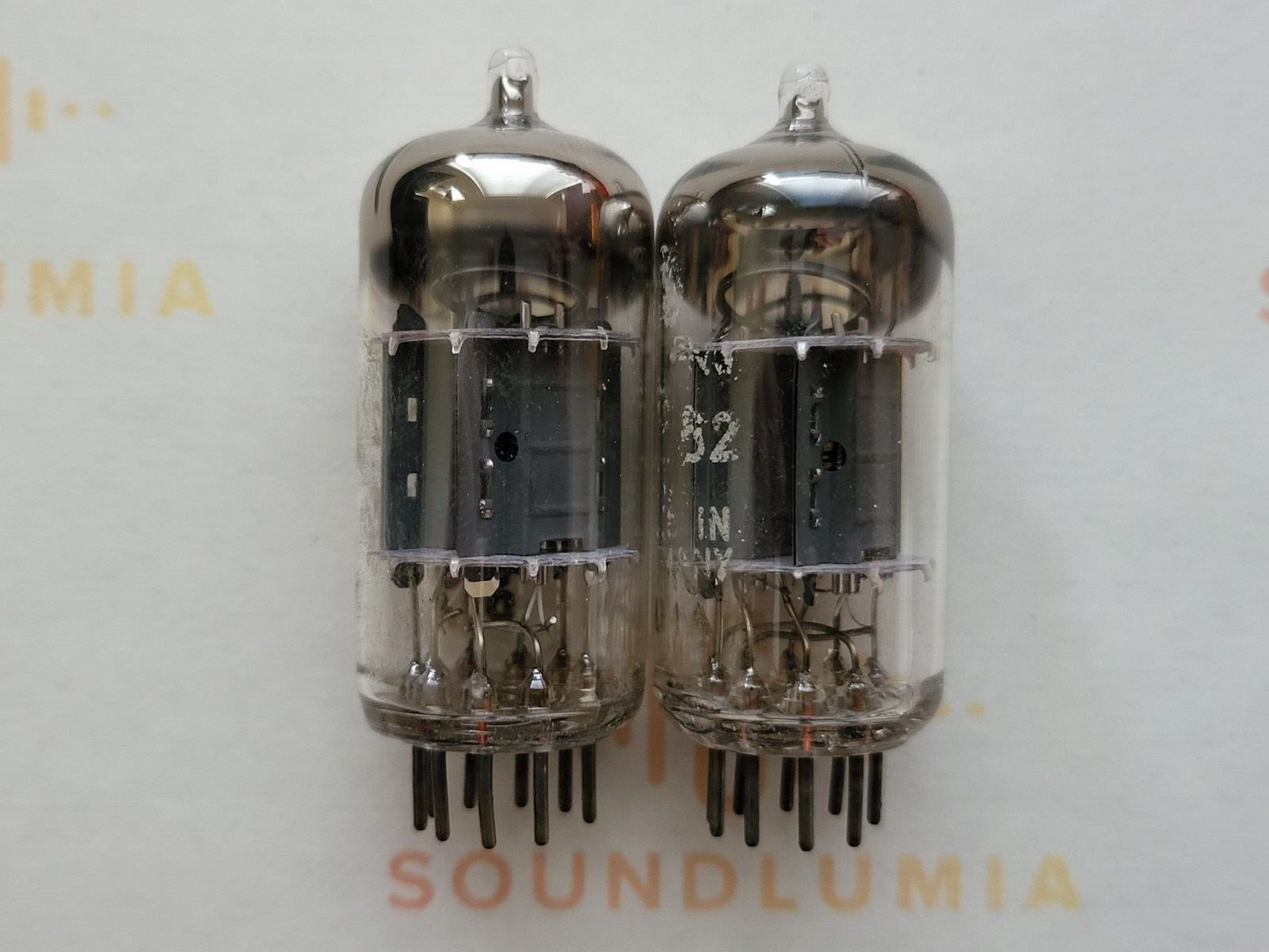 Siemens Valvo ECC82 12AU7 Matched Pair 14mm Plates 30° Getter - Hamburg 1961