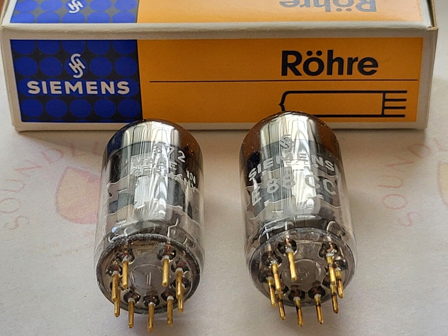 Siemens E88CC = 6922 A-Frame Silver Shields Matched Pair - Munich A6 2B/2E - NOS