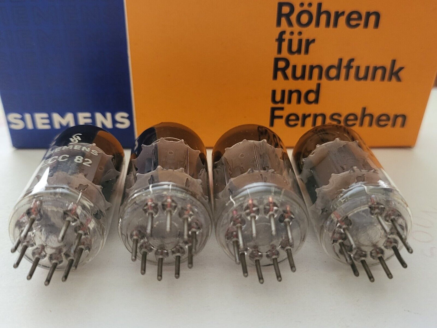 Siemens ECC82 12AU7 Matched Quad - Short Plates - Holland 1961 - Same code - NOS