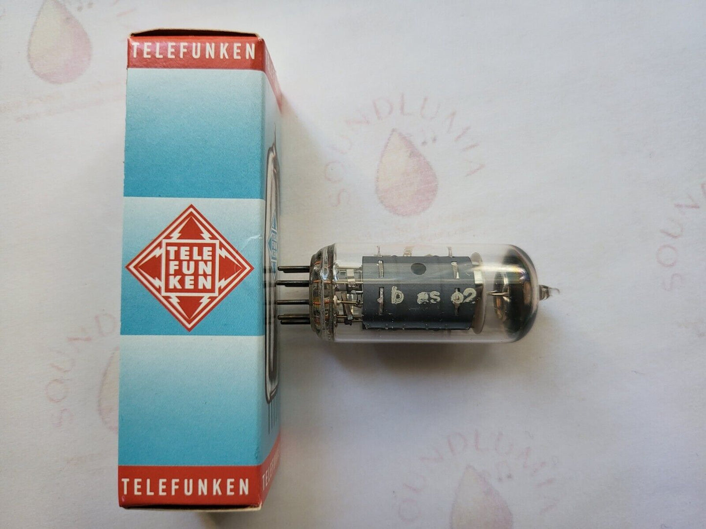 1x Telefunken EF804s ◇ unten - Berlin 1955 - NOS