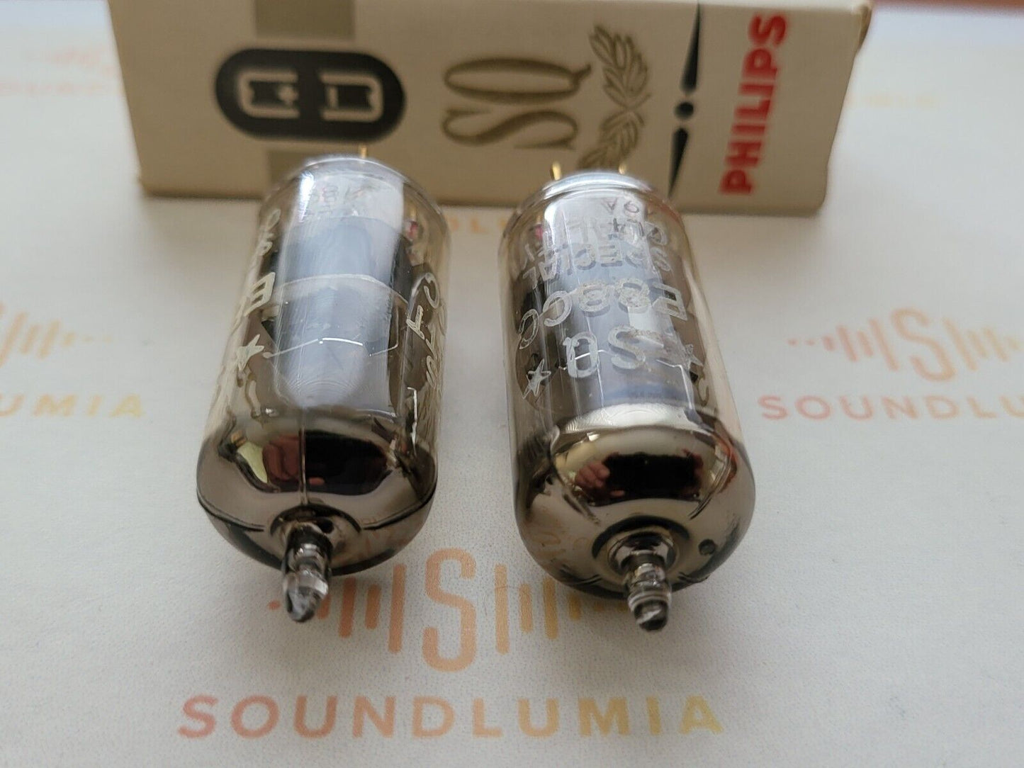 2x Philips Miniwatt SQ E88CC = 6922 D-getter - Heerlen, NL 1958/59 7L4 - NOS