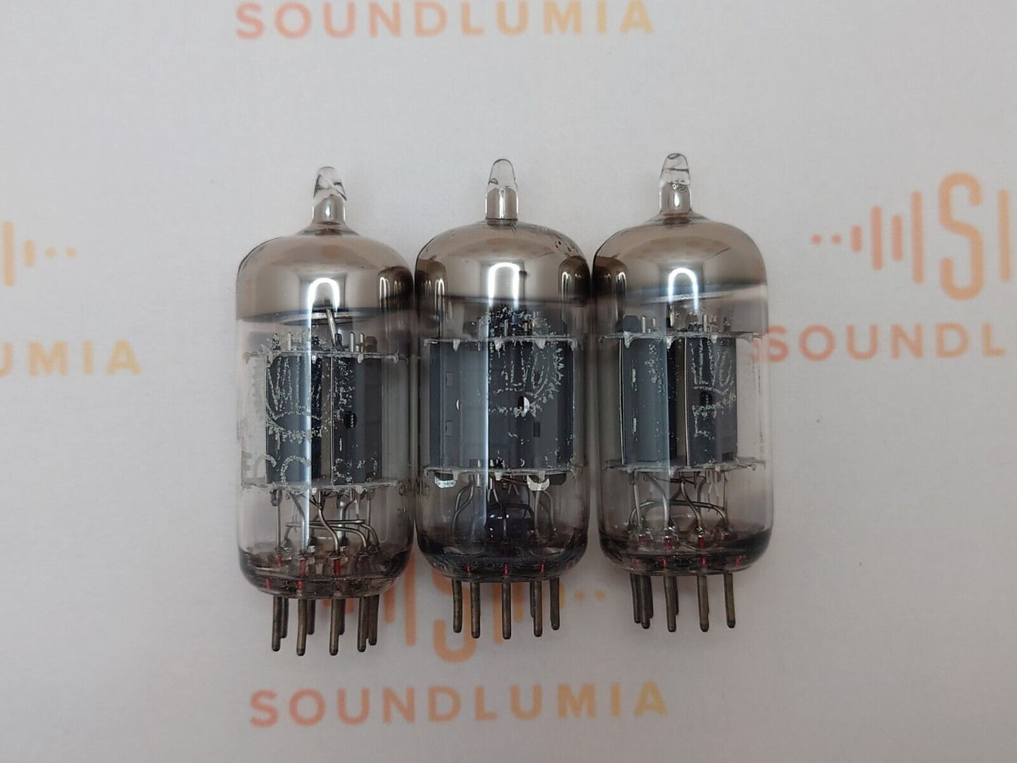 Valvo ECC82 12AU7 O-Getter Short plates Heerlen, NL