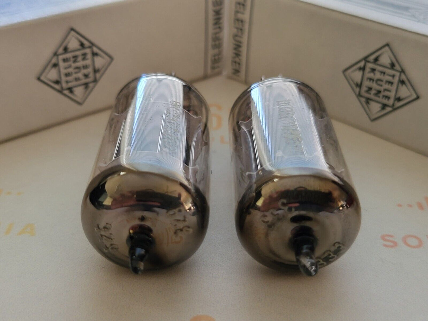 Telefunken ECC83 12AX7 Matched Pair 17mm Ribbed Plates ◇ Base - Berlin 1961/62