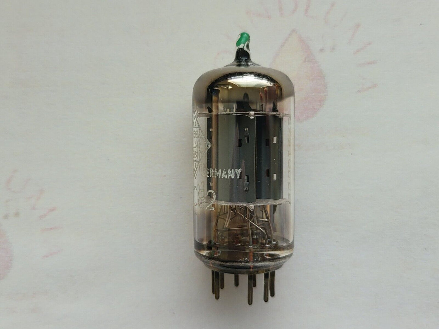 1x Telefunken ECC82 Green Tip - 17mm glatte Platten ◇ unten - Berlin 1961