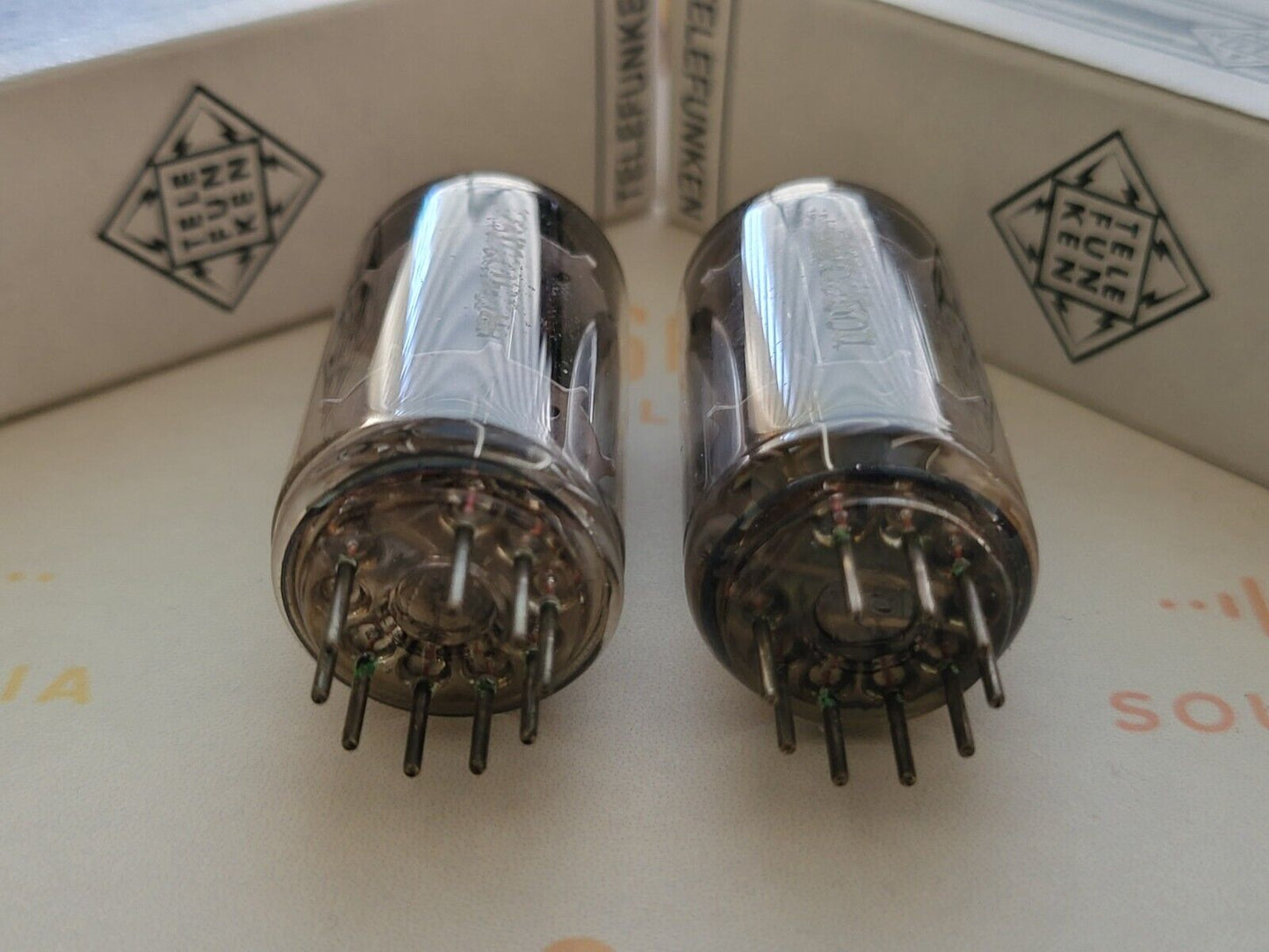 Telefunken ECC83 12AX7 Matched Pair 17mm Ribbed Plates ◇ Base - Berlin 1961/62