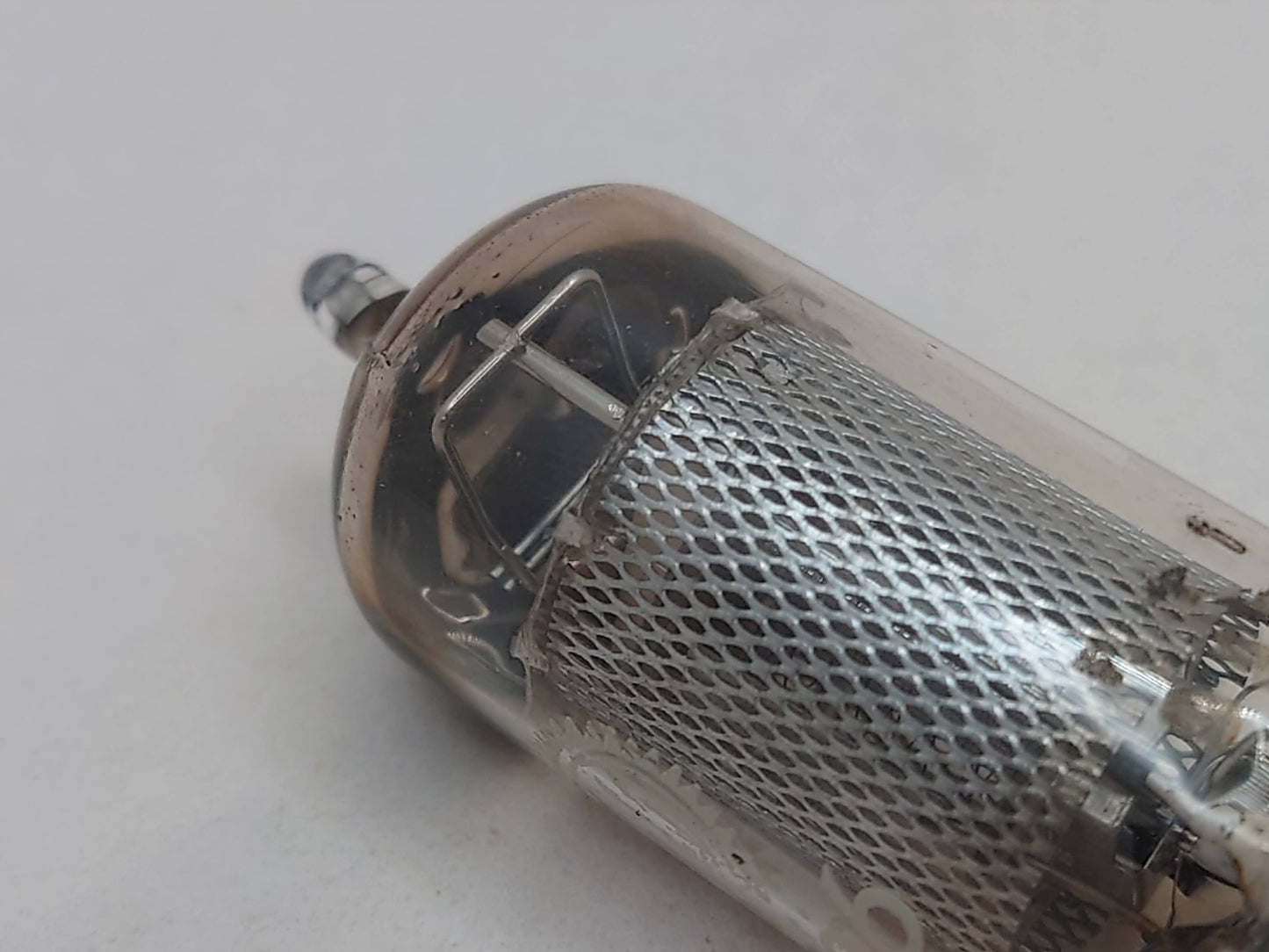 Mullard EF86 Long Mesh Plates Square Getter 9r1