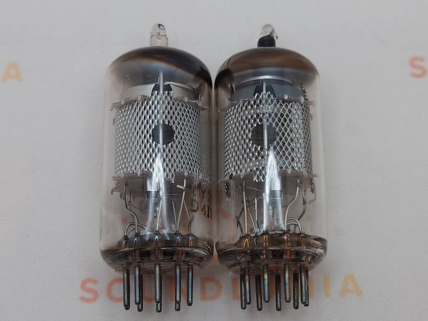 Valvo EF86 6267 Mesh Plates O-getter Matched Pair - Hamburg '63/'64 - NOS+