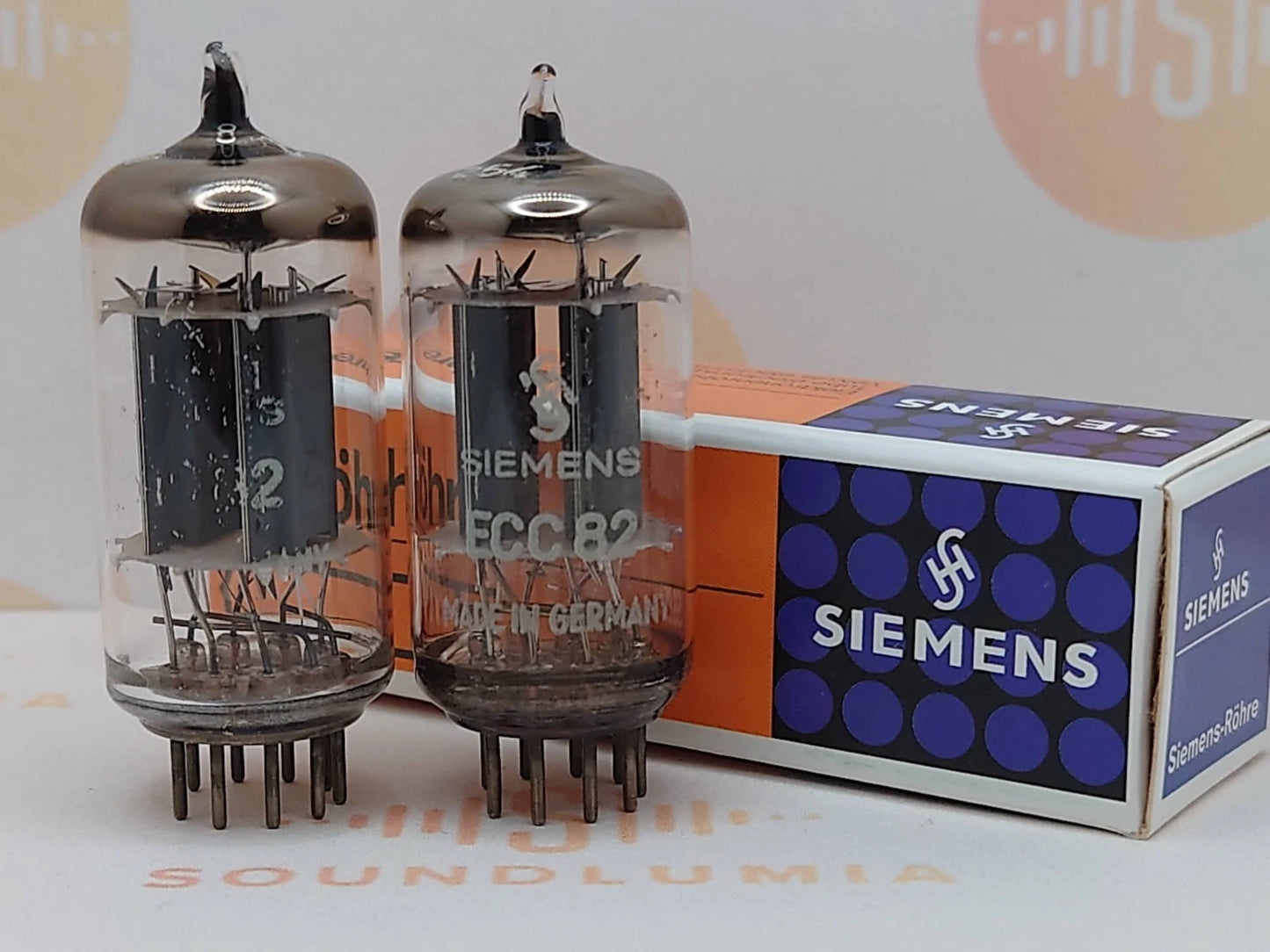 Telefunken ECC82 Ribbed Plates ◇ (Siemens Hall 6 Edition)