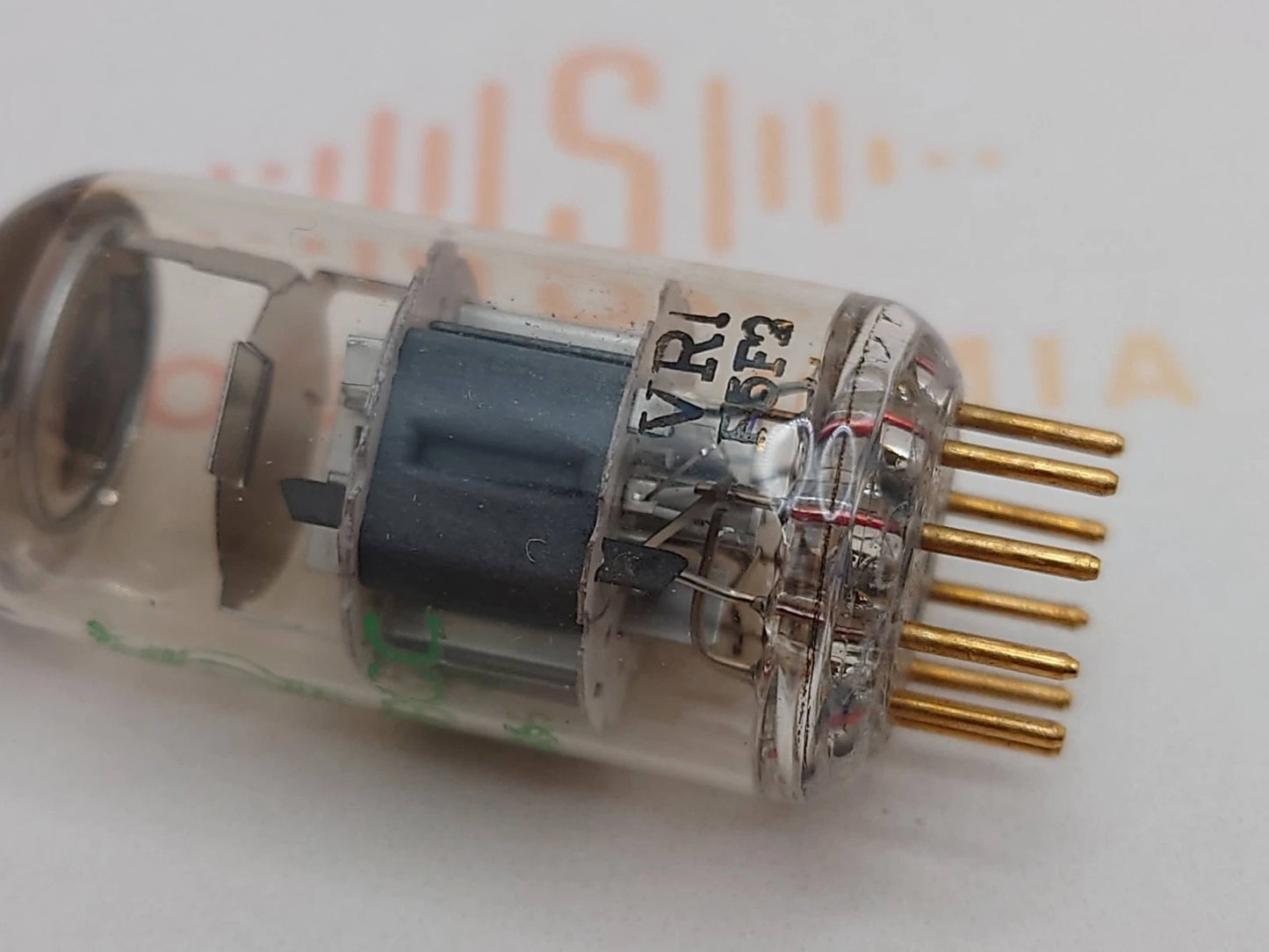 La Radiotechnique 7308 E188CC O-getter - Suresnes