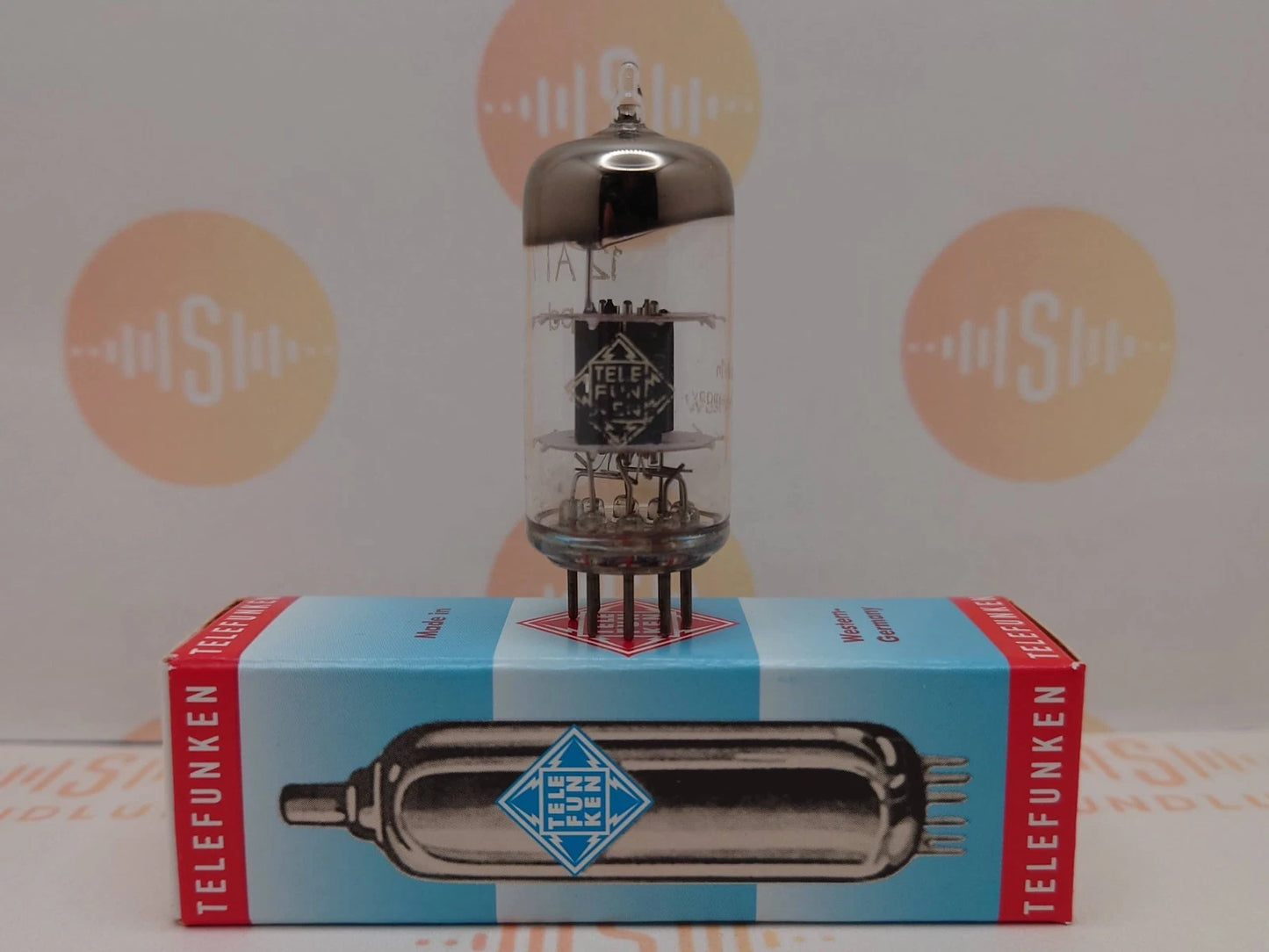 1x Telefunken ECC81 12AT7 ◇ Bottom – Small Logo - West Germany 1958 - NOS