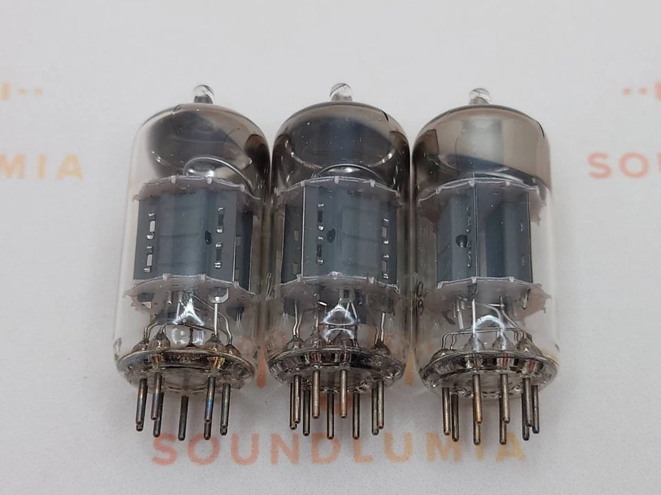 Valvo Hamburg ECC82 Short Plates 30° O-Getter