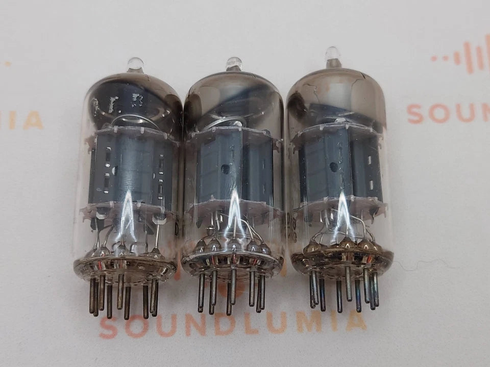 Valvo Hamburg ECC82 Short Plates 30° O-Getter