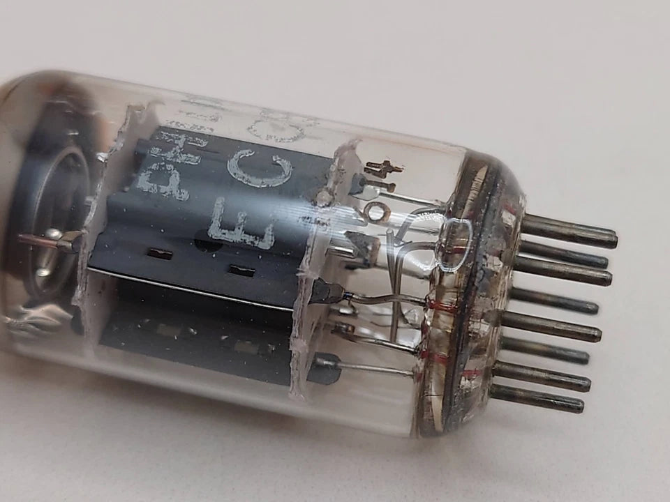 Philips ECC83 12AX7 Short Plates O-getter - Heerlen