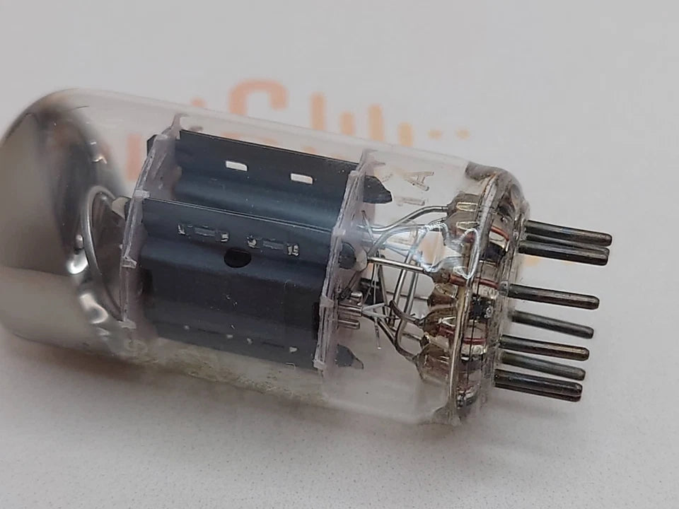Valvo Hamburg ECC82 Short Plates 30° O-Getter