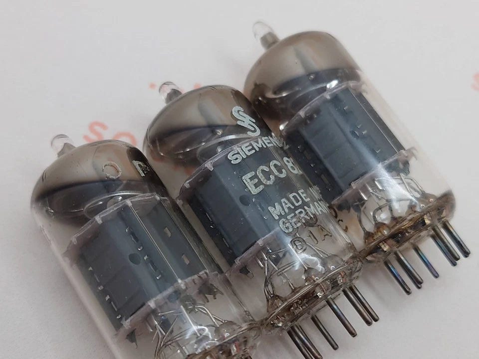 Valvo Hamburg ECC82 Short Plates 30° O-Getter