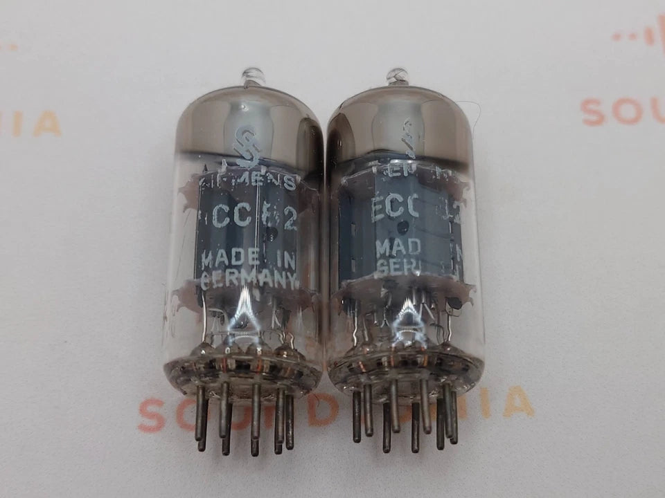 Valvo Hamburg ECC82 Short Plates 30° O-Getter