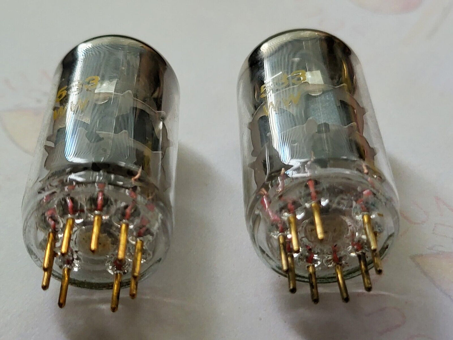 Tesla E88CC 6922 Audioröhren, passendes Paar mit Goldstiften – Tschechoslowakei 1971 – NOS