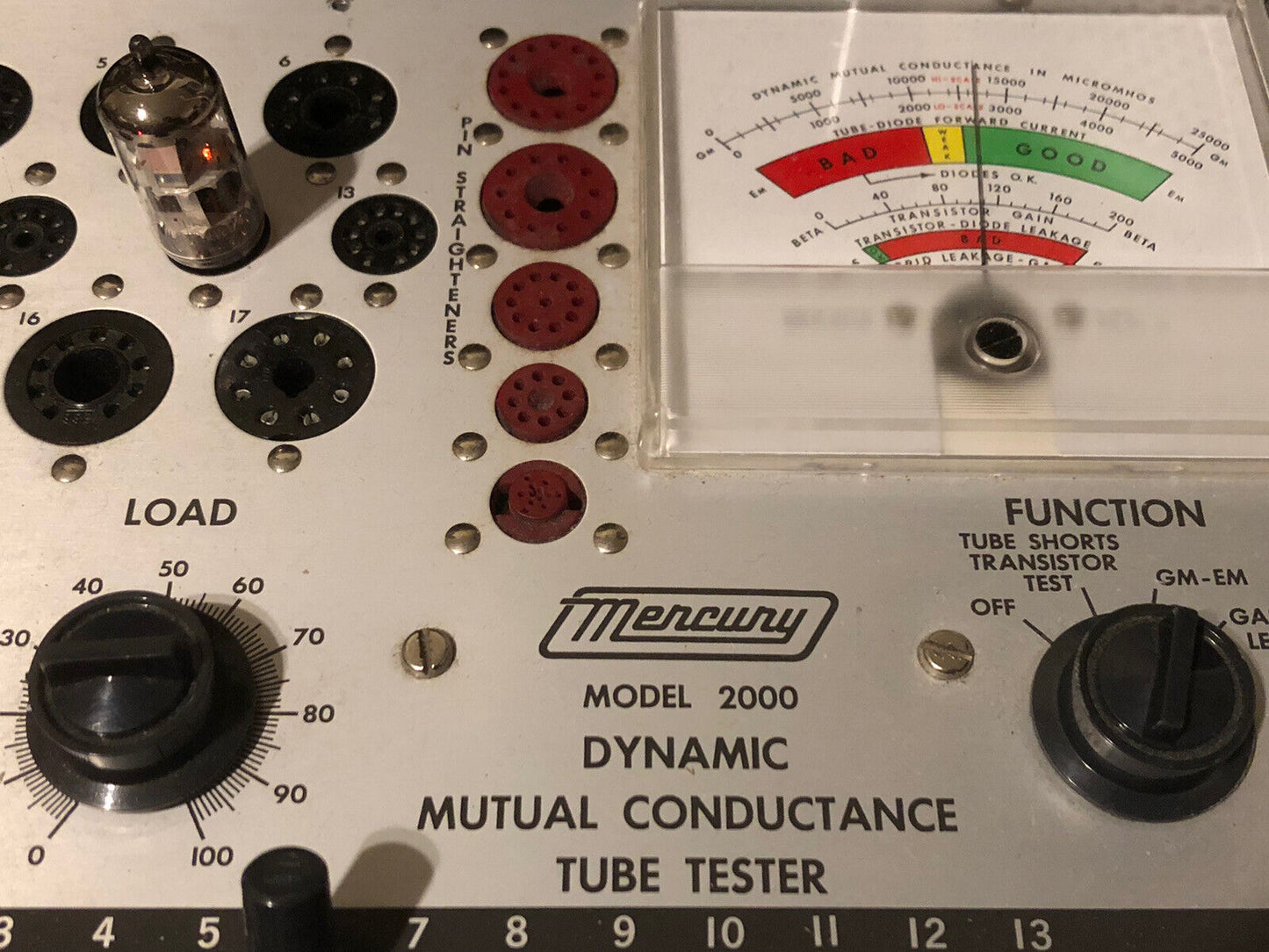 Mullard 6DJ8 ECC88 Tubes Matched Pair - Dimple Disc Getter - Holland 1974 - NOS