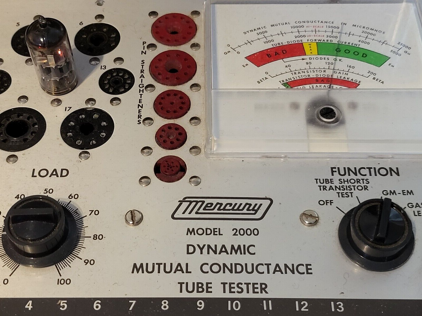 Mullard CV2492 = E88CC Matched Pair - Mitcham 1966/67 - RARE G.E.C. label - NOS