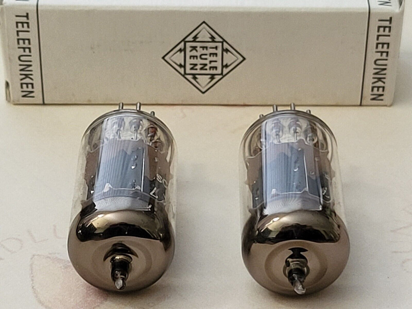 Telefunken ECC83 12AX7 Rippenplatten passendes Paar - Berlin 1959 gleicher Code - NOS