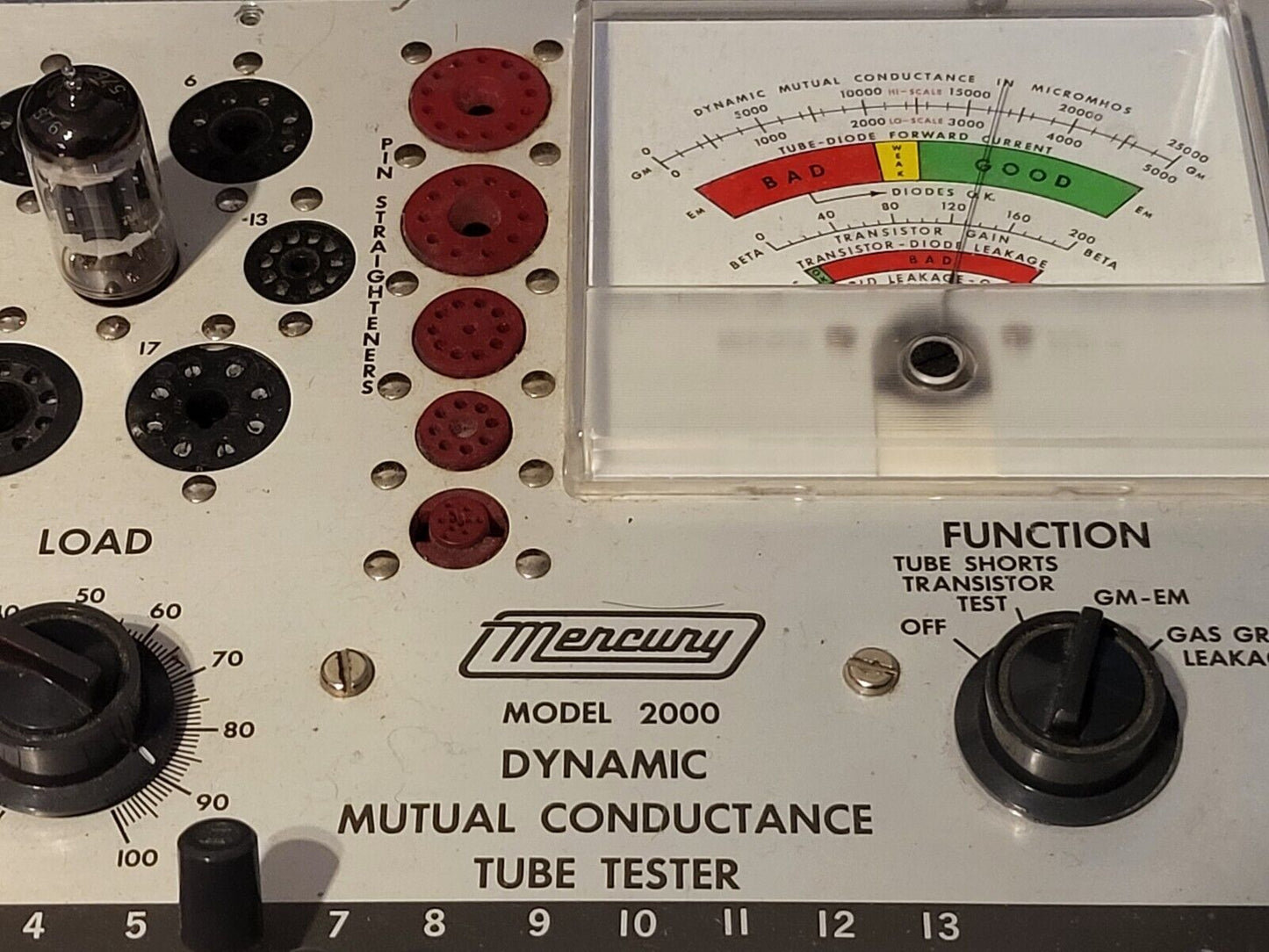 Telefunken ECC82 Röhren, gerippte Platten, passendes Paar – Berlin 1955 – gleicher Code – NOS