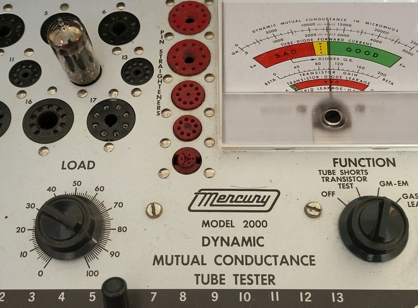 Mullard ECC82 12AU7 Geschweißte lange Platten Folie D 45° Getter - Kopenhagen 1956 K6C