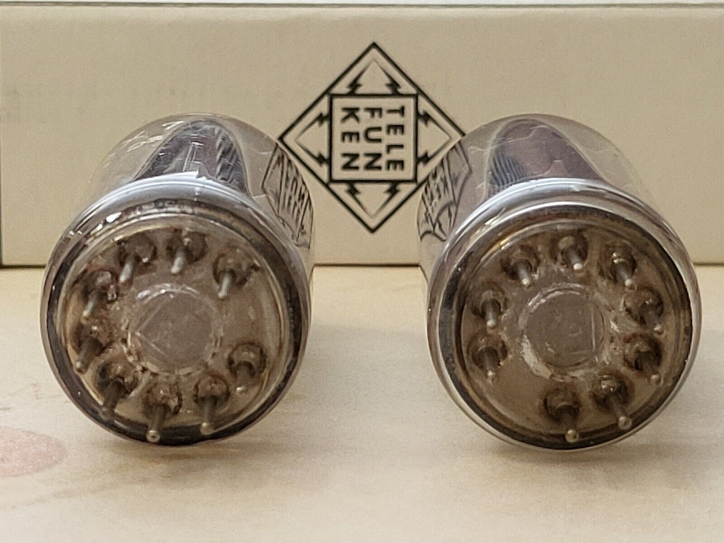Telefunken ECC83 12AX7 Rippenplatten passendes Paar - Berlin 1959 gleicher Code - NOS