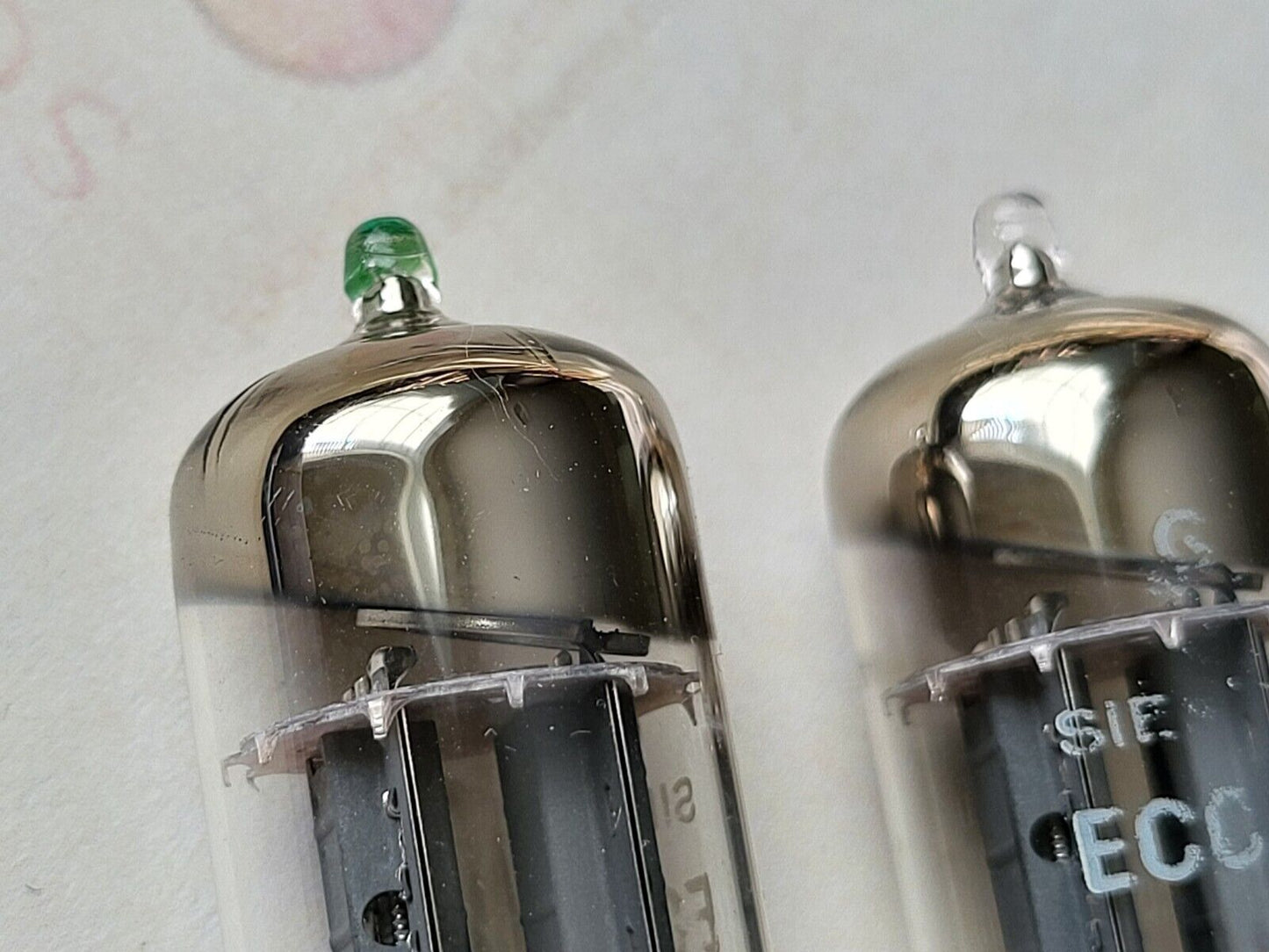 Valvo ECC82 12AU7 Matched Pair 30° Getter Green Tip - Siemens Logo/Hamburg 1961