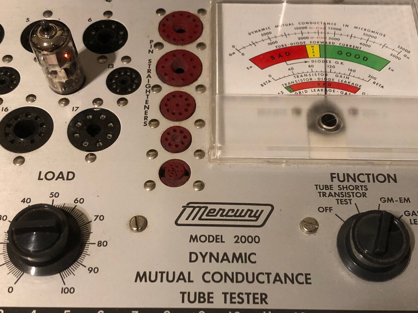 Mullard 6DJ8 ECC88 Tubes Matched Pair - Dimple Disc Getter - Holland 1974 - NOS