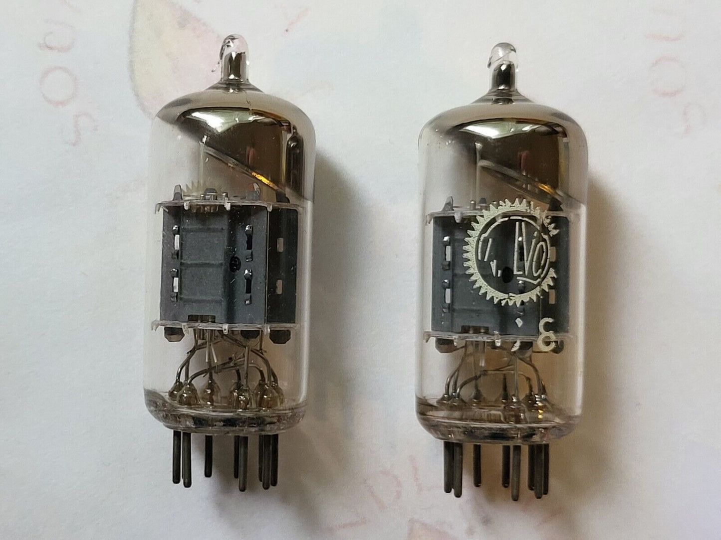 Valvo ECC83 12AX7 Short Plates Angled Getter